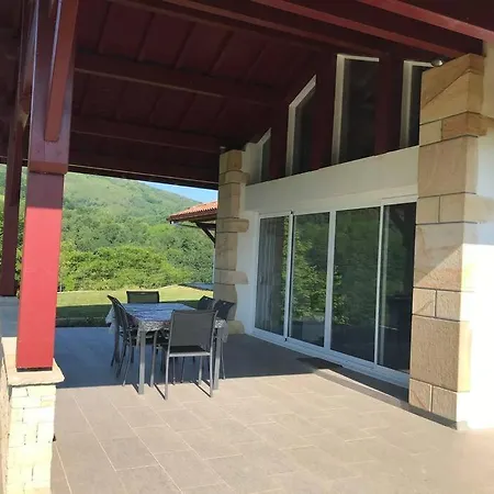 Grande Avec Magnifique Vue Sur Les Montagnes * Bidarray